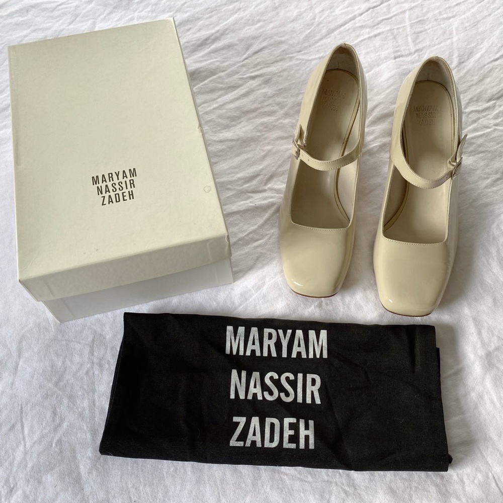 Maryam Nassir Zadeh Mary Jane Pumps in Beige Patent Leather / Size 39 - Picture 9 of 11